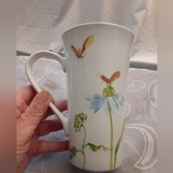 3/$15 "Butterfly Flight " Tall Coffee/Tea Mug - Picture 2 of 8
